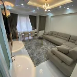 Isra 4 * Istanbul