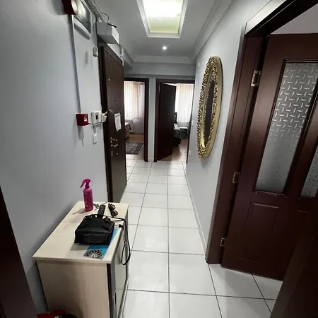 Isra 4 Apartment